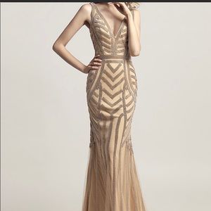 Champagne/gold dress size 20. Brand new.